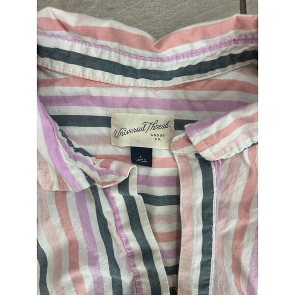 Universal Thread Shirt Womens Large Pink Striped Short Sleeve Cropped Button Up - Picture 2 of 3